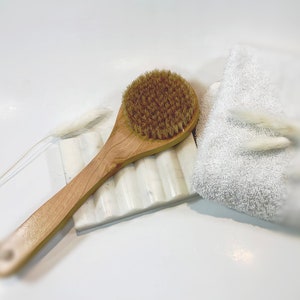 Body Brush sisal dry brush body natural skincare self care products bridesmaids gift idea for her exfoliating body brush gift for mom vegan