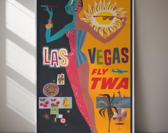 Op de afbeelding: Een ingelijste reisposter voor Las Vegas met een tweekleurig figuur in een gestreept badpak. De linkerkant is donker met casino-iconen zoals kersen, een roulettewiel en kaarten. De rechterkant is geel met een zon, palmboom en de tekst: LAS VEGAS FLY TWA.