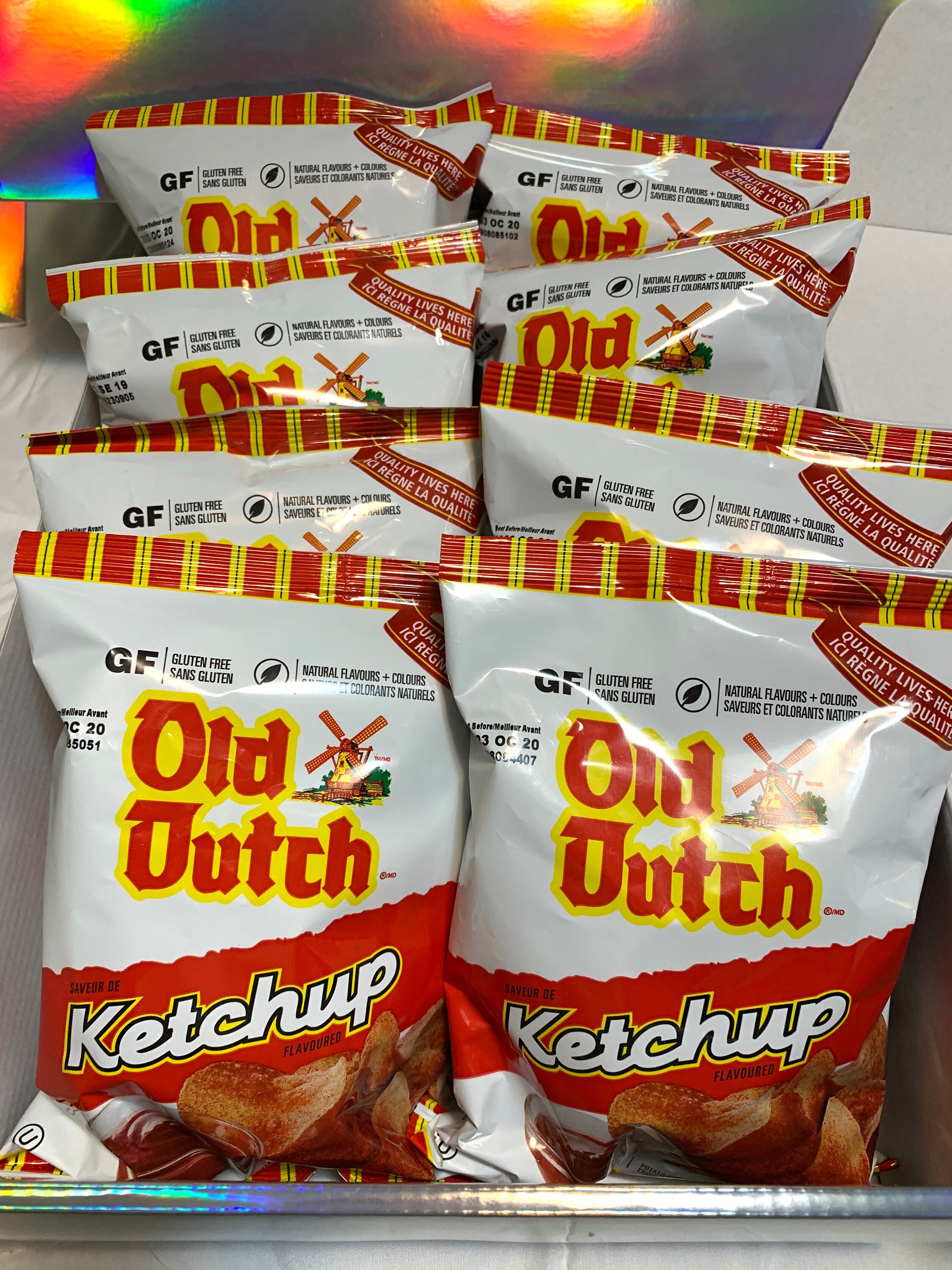 Old Dutch Ketchup Chips Gift Box Canadian Chips 8PACK by Oh Canada