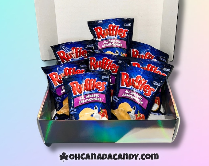 Coffret cadeau de croustilles RUFFLES ALL DRESSED Paquet de 8 croustilles canadiennes par Oh Canada Candy