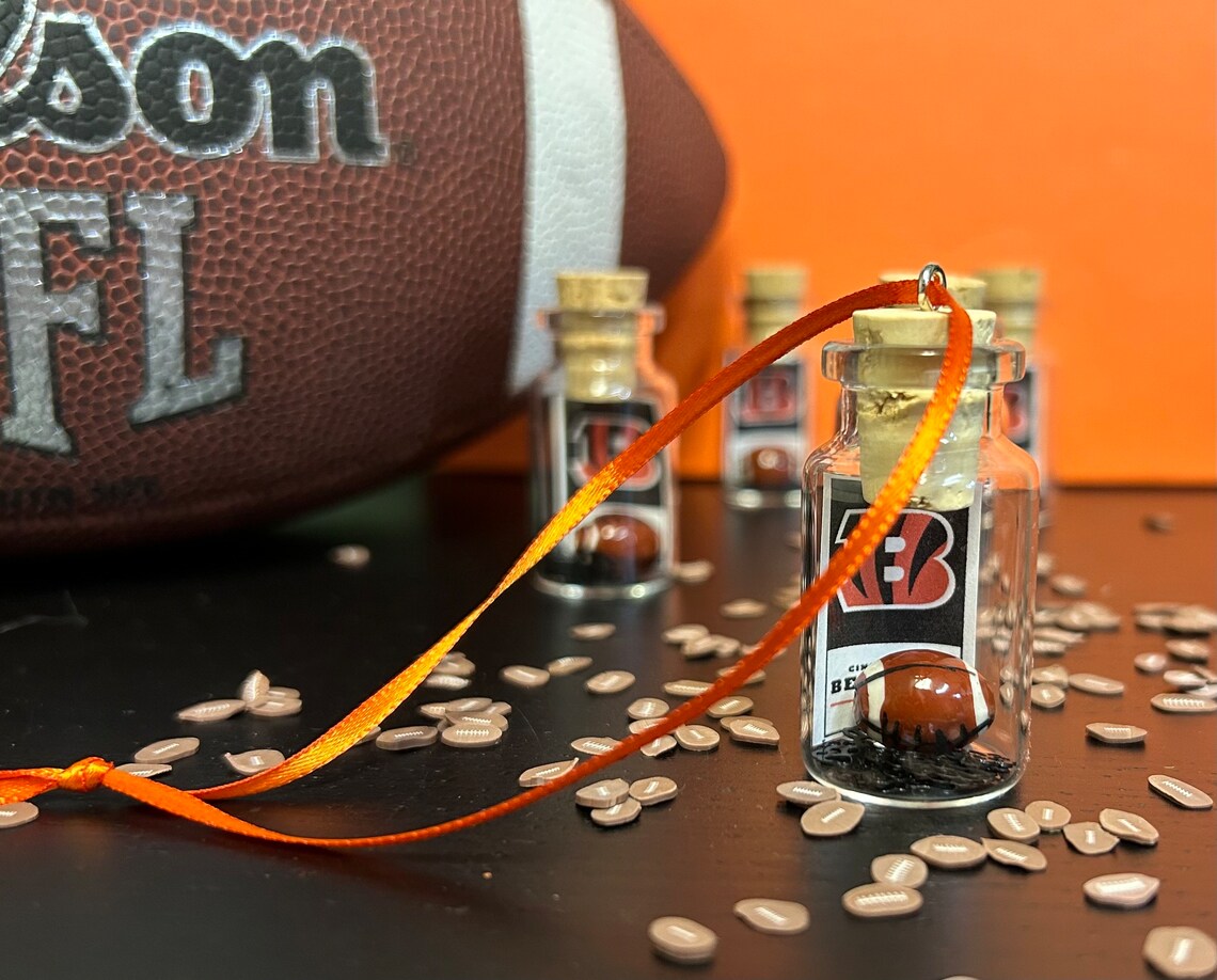 Tiny Bottle Football, Confetti Paws and Cincinnati Bengal's Logo, Fan