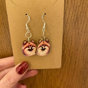 Pomeranian Earrings. Dangly dog earrings.