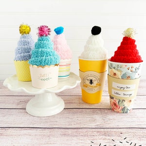 Cozy Fuzzy Socks Cupcake - BFF Gift, Birthday Relaxation Box, Teen Hygge Spa Set, Unique Treat for Her