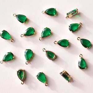 Glass Emerald Green Teardrop Pendant - Earring Findings UK - Emerald Green Pendant Charms for Jewellery Making UK - Faceted Glass Pendants