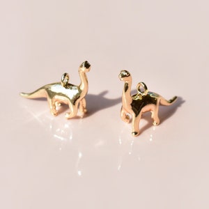 Small Dinosaur Charms - 18k Gold Plated Brass Pendants for Jewellery Making - Cute Diplodocus Charms UK
