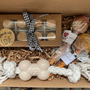 Neue Welpen-Geschenkbox - Neue Hundebesitzer - Hundepflegepaket - Hundegeburtstag - Hundespielzeug, Hunde-Leckerli - Kauen und Knabbern - alles hausgemacht / alles nachhaltig