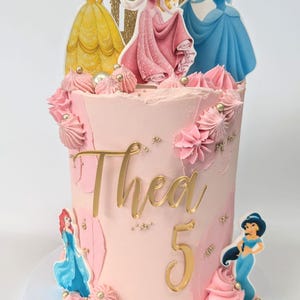 Bolo de princesa com imagens impressas comestíveis com castelo opcional e pacote de pingentes de acrílico com nome e idade