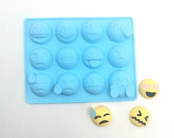 Emoji Silicone Mould - 12 Cavity