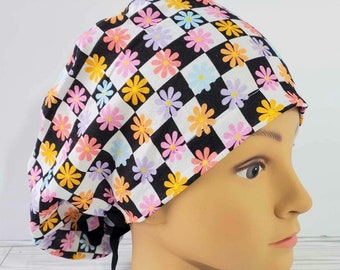 Euro ponytail scrub cap daisies,surgical cap type ponytail plaid floral,nurse gift spring,surgical cap,scrub cap retro