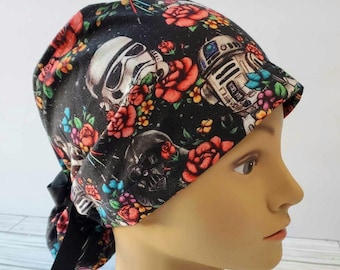 Blumige Europonytail Held OP-Haube: Euro Style Cotton Hebammenkappe