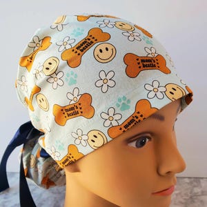 Euro paardenstaart scrubmuts bot hond, chirurgische pet paardenstaart schattig, dierenarts tech cadeau, chirurgische pet puppy&#39;s, scrub kat kawaii, veterinair cadeau