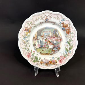 Vintage 1987 Royal Doulton Brambly Hedge &quot;The Birthday&quot; Bone China Plate 8 1/4”, Vintage Royal Doulton Special Occasion Plate