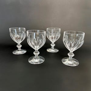 Set of 4 VILLEROY & BOCH Bernadotte Crystal 5.5&#39;&#39;H Wine /Water Glasses – MINT!