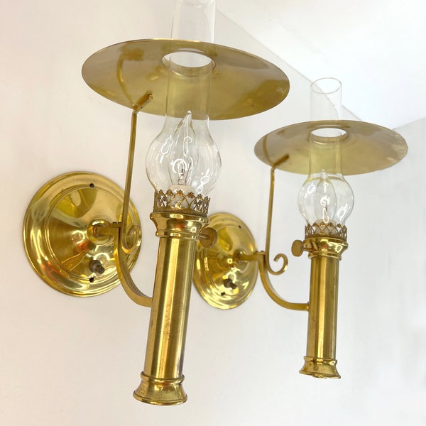 Vintage Pair (2) MCM Brass Hurricane Wall Sconce Underwriter’s Laboratories Hollywood Regency Style Lamp Light Fixtures