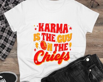 カルマはチーフスのTシャツの男だ