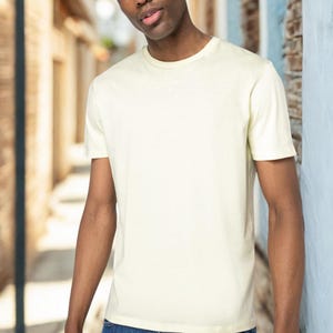 unisex organic cotton t-shirt, regular fit