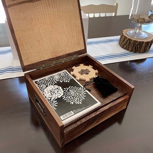 Mexican Train Dominoes Game