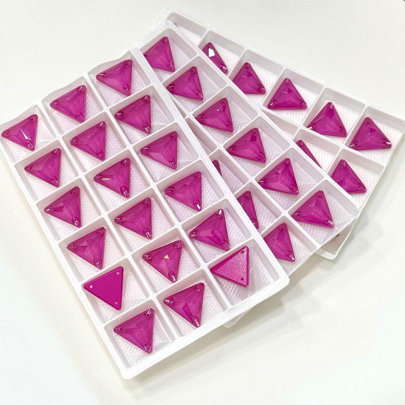 Fuchsia MK 3270 Sew on Glass Crystal Triangle 12mm 16mm 22mm Hot Pink ...