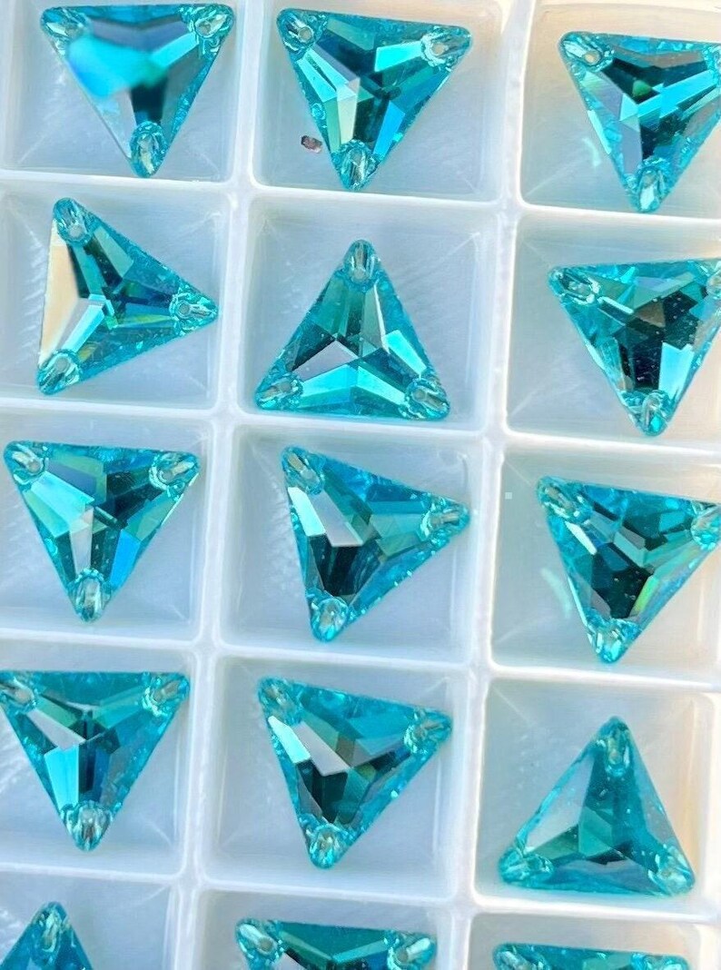 Light Turquoise 3270 Sew on Glass Crystal Triangle Flatback Rhinestones ...