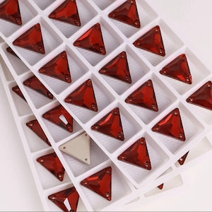 Siam 3270 Sew On Glass Crystal Triangle Flatback Rhinestones 12mm 16mm 22mm Deep Ruby Red K9 Gemstones
