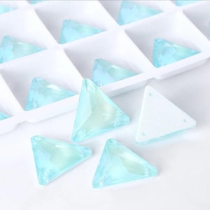 Light Azore EN / Mint Delite 3270 Sew On Glass Crystal Triangles 12mm 16mm 22mm Flatback Rhinestones Premium K9 Gemstones