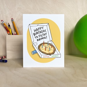 Carte d'anniversaire inspirée des personnes seules à la maison - Intérieur vierge