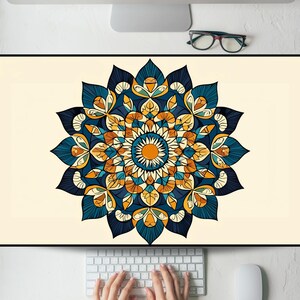 Mandala coloré avec tapis de bureau en forme de feuille, tapis de souris de jeu, grand tapis de souris, tapis de clavier MTG pour travail, jeu, bureau, maison XL