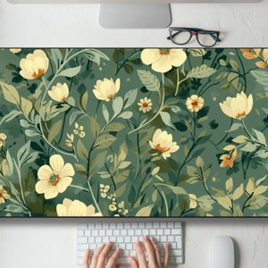 Sage Green Botanical Floral Pattern Desk Mat Gaming Mouse Pad Large Mousepad, Keyboard Mouse Mat Desk Pad for Work Game Office Home XL
