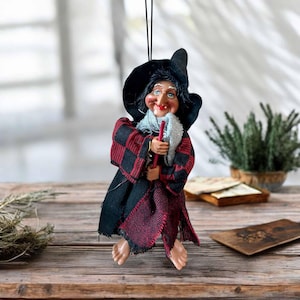 Decorative Kitchen Witch Elsbeth red | Handmade