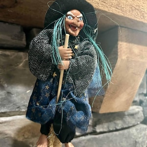 Bruja decorativa de cocina Dolores gris / Hecha a mano