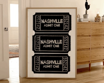 Puede incluir: Un diseño de arte de pared imprimible en blanco y negro con tres boletos vintage con el texto "Nashville Admit One" repetido en cada boleto.