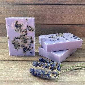Lavender Bar Soap | Calming Lavender Soap Bar | Handmade Soap | Gift for Her | Self Care Kit | Sensitive Skin | Mother's Day | Spring