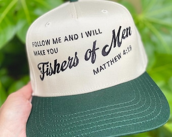 Gorra de béisbol bicolor con versículo bíblico bordado "Pescadores de hombres": Matt 4 19 Coho Salmon Fisherman Hat