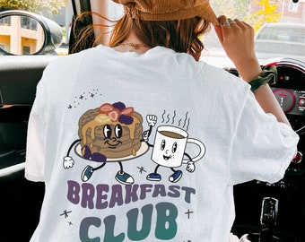 Frühstücksclub Komfortfarben T-Shirt: Retro Waffeln & Kaffee Grafik-T-Shirt