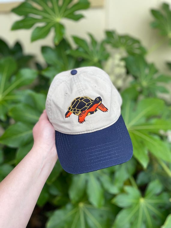 Embroidered Turtle Wildlife Cotton Hat: North American Wood  display picture 1