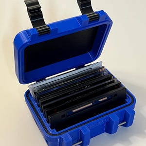 Welding Lense Case Blue