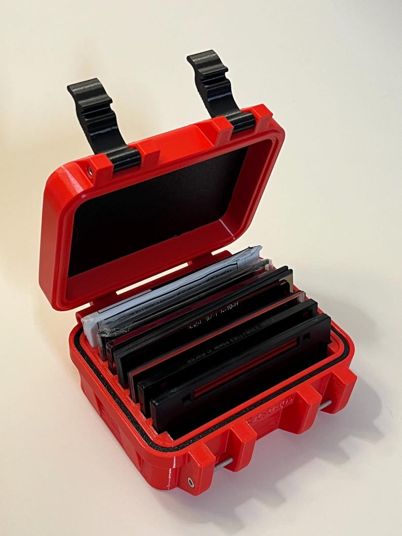 Welding Lense Case Red
