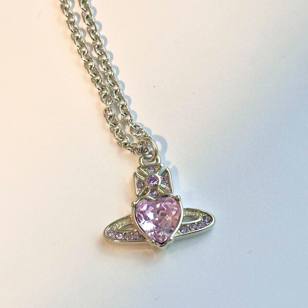 Violeta Corazón Zirconia Cristales Vivienne Saturn Collar, Orbe BAs Planet Collar