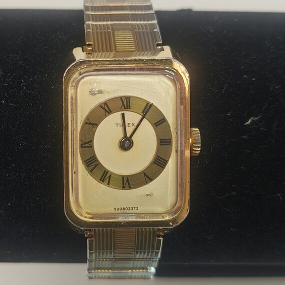 Vintage Timex Rectangular Quartz Watch Roman Nume… - image 3