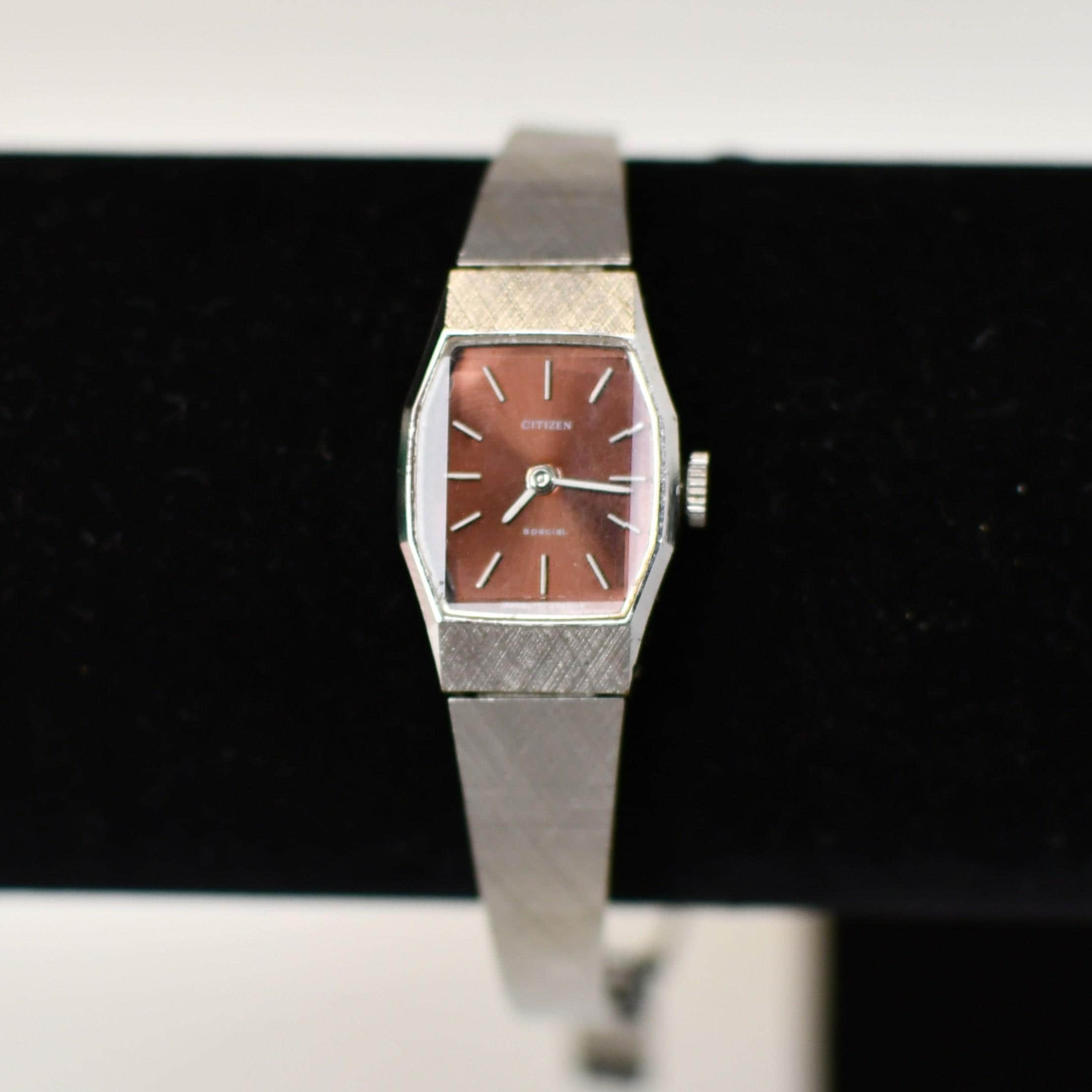 1975 Citizen Watch - Etsy display picture 1