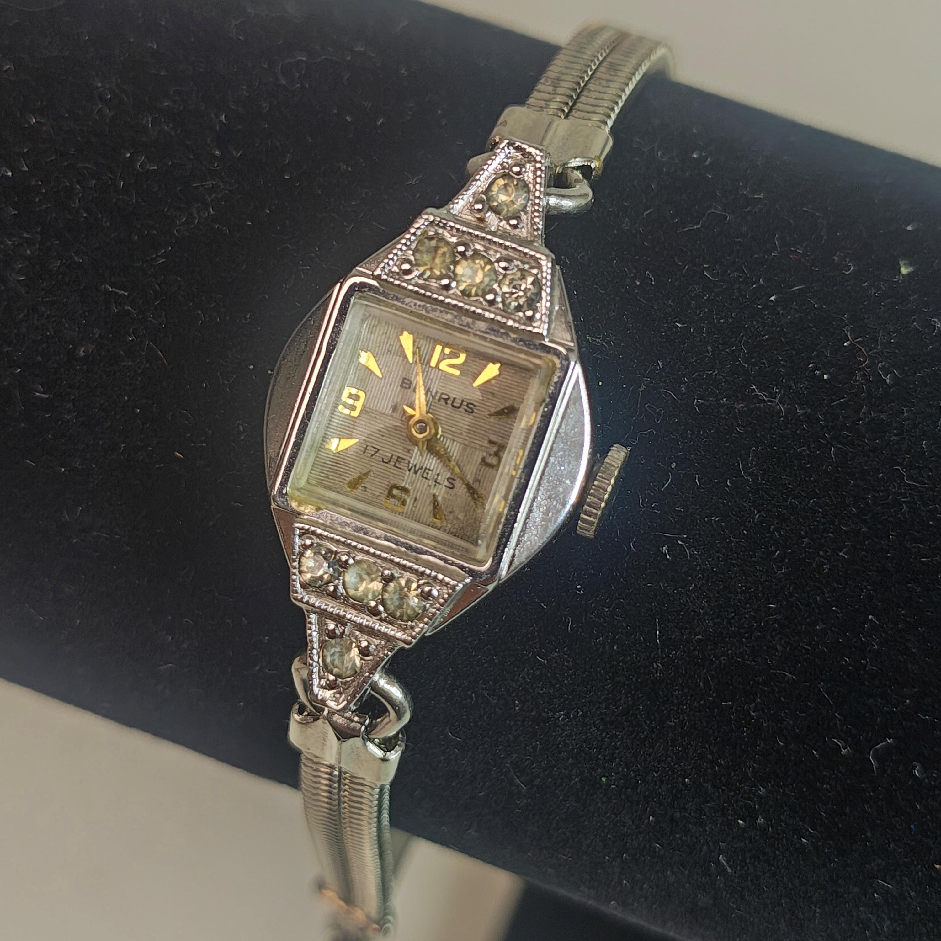 17 Jewel 1950s Watch - Etsy