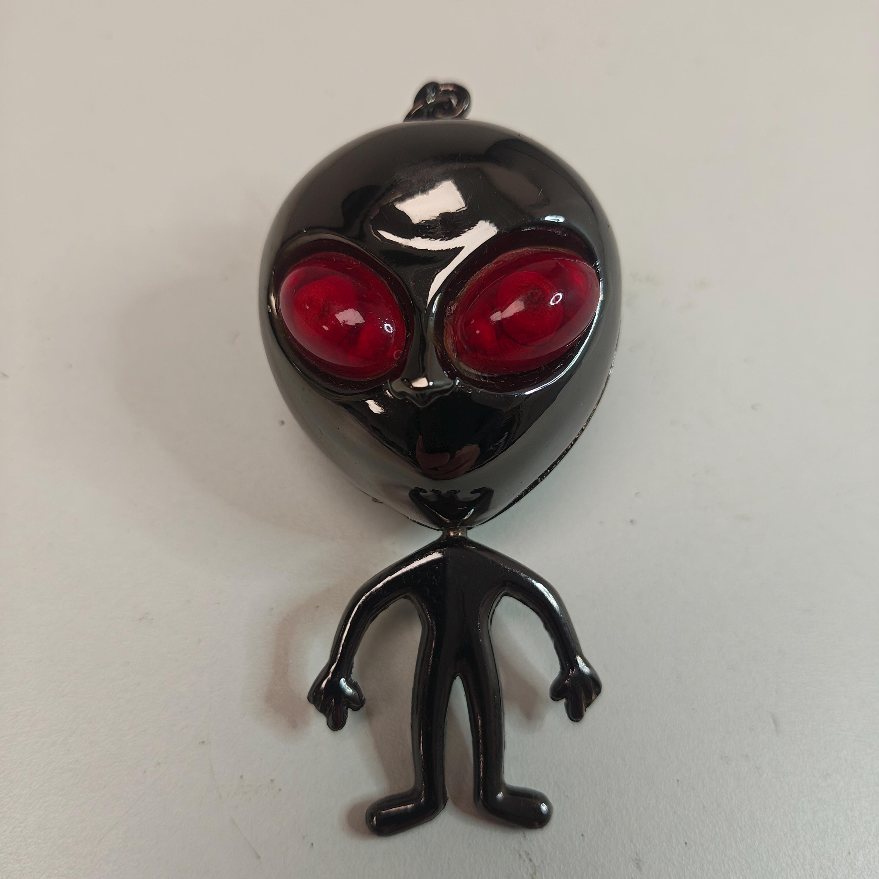 alien cigarette lighter Alien Lighters