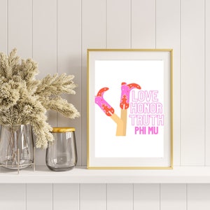 Botas vaqueras con estampado de la hermandad de mujeres Phi Mu