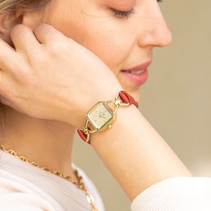 Lederuhren für Frauen, einfache Armbanduhren, Vintage Minimalist Uhren, einzigartige Designuhren, Vintage Style Accessoire, Hochzeitsgeschenk Bild 1