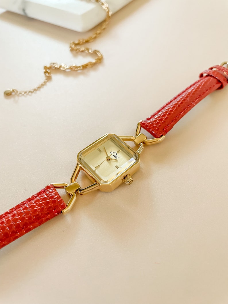 Lederuhren für Frauen, einfache Armbanduhren, Vintage Minimalist Uhren, einzigartige Designuhren, Vintage Style Accessoire, Hochzeitsgeschenk Bild 2
