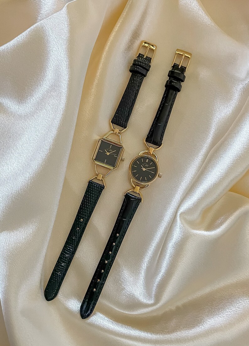 Women's Leather Watches Small Round, Minimal Wristwatch, Stylish Retro Timepiece image 6
