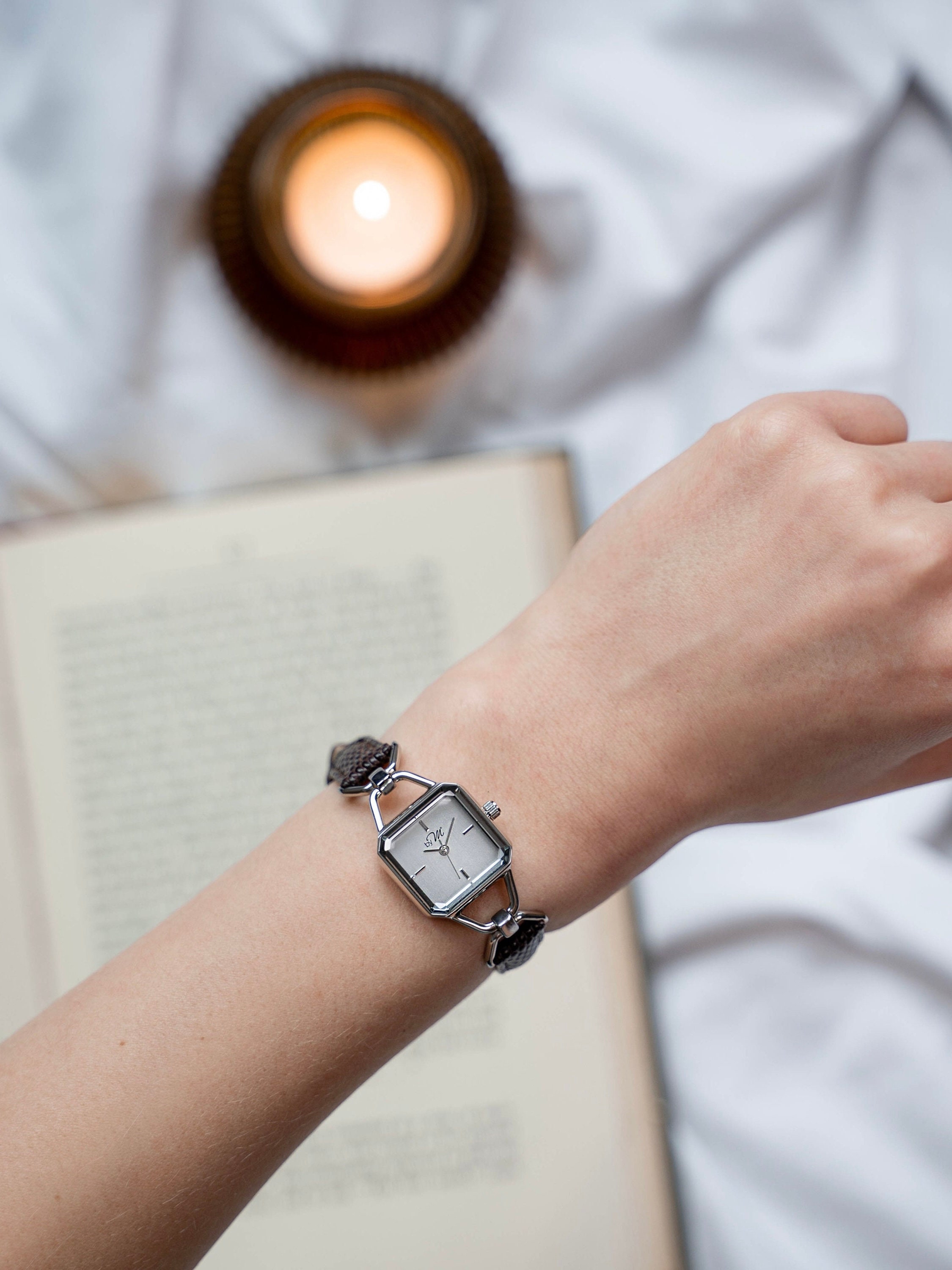 Women\'s Silver Leather Strap Classic Casual Fashion Square Dail Wrist Watch Fashion Minimalism Women Watches Small Square Dial Leather  main image 4