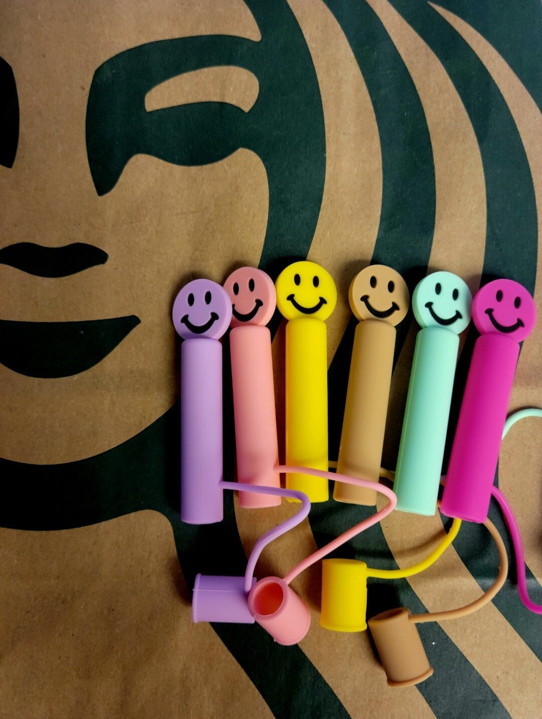 Smiley Face Silicone Straw Topper Cover Charm Taupe Hot Pink