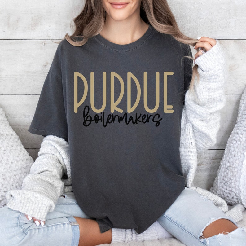 The Ultimate Fan Gear Experience: Cozy up to Campus Spirit With Colors ...