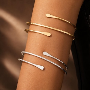 Gold Silver Upper Arm Cuff Bracelet, Adjustable Spiral Armlet, Hammered Double Wrap Bangle, Boho Summer Jewelry Gift
